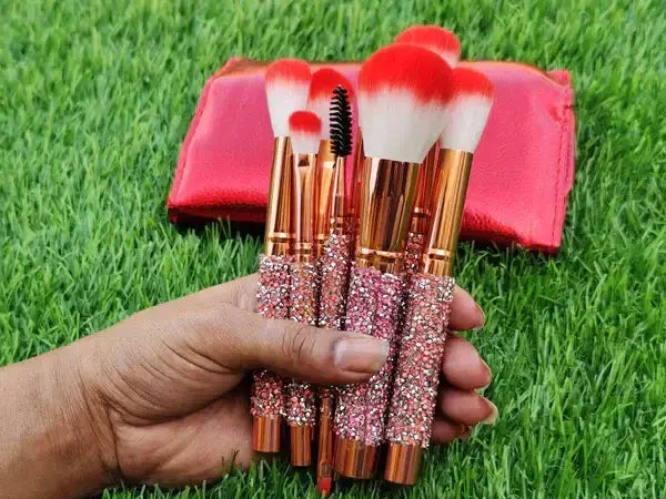ROSLET Super Soft Makeup Brushes 10 Pcs Fashion Bling Rhinestones Crystal Makeup Brush Set with Bag Roslet