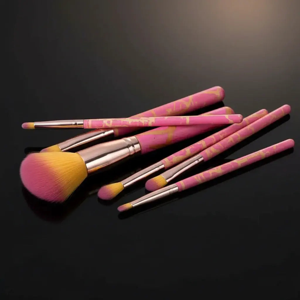 LUXURY BEAUTY Premium 15 PCs Makeup Brush Set - Professional 