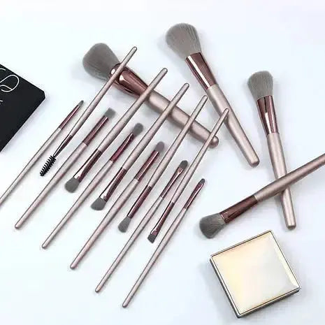 Roslet 15Pcs  professional brushes set with eye makeup brushes champagne gold conical handle Roslet