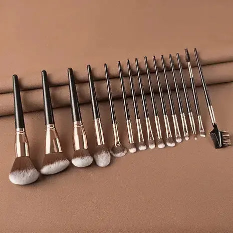 Roslet 15pcs Premium Synthetic Kabuki makeup brushes set including eyeshadow blending brush (Black) Roslet