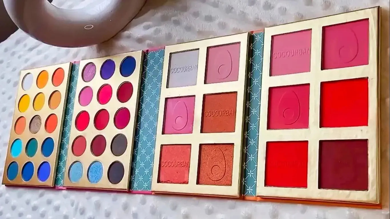 Eyeshadow Palette with Highlighter & Blusher 