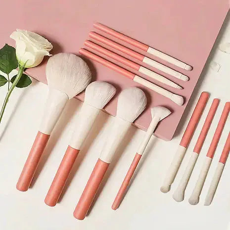 Lightweight professional makeup brushes for Indian beauty routines