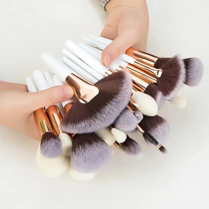 ROSLET premium makeup brushes for beginners and makeup artists