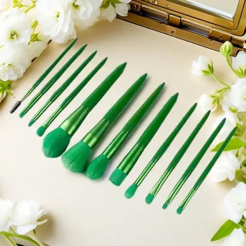 Professional green beauty brushes for contour and eye makeup looks