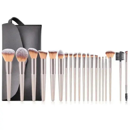 Complete ROSLET soft makeup brush set for professional use