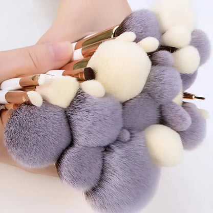 ROSLET makeup artist brushes with travel storage case