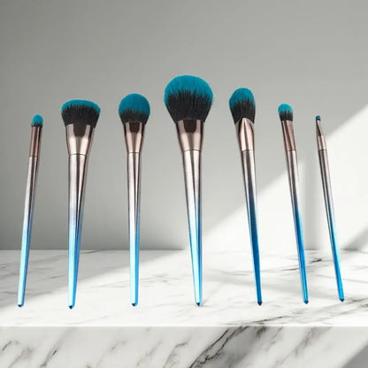 Unicorn-inspired face makeup brush collection by ROSLET
