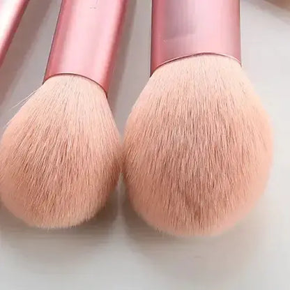 Salon style beauty brushes set for daily makeup and eye blending