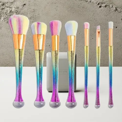 Trendy ROSLET multicolor makeup brush set for flawless blending
